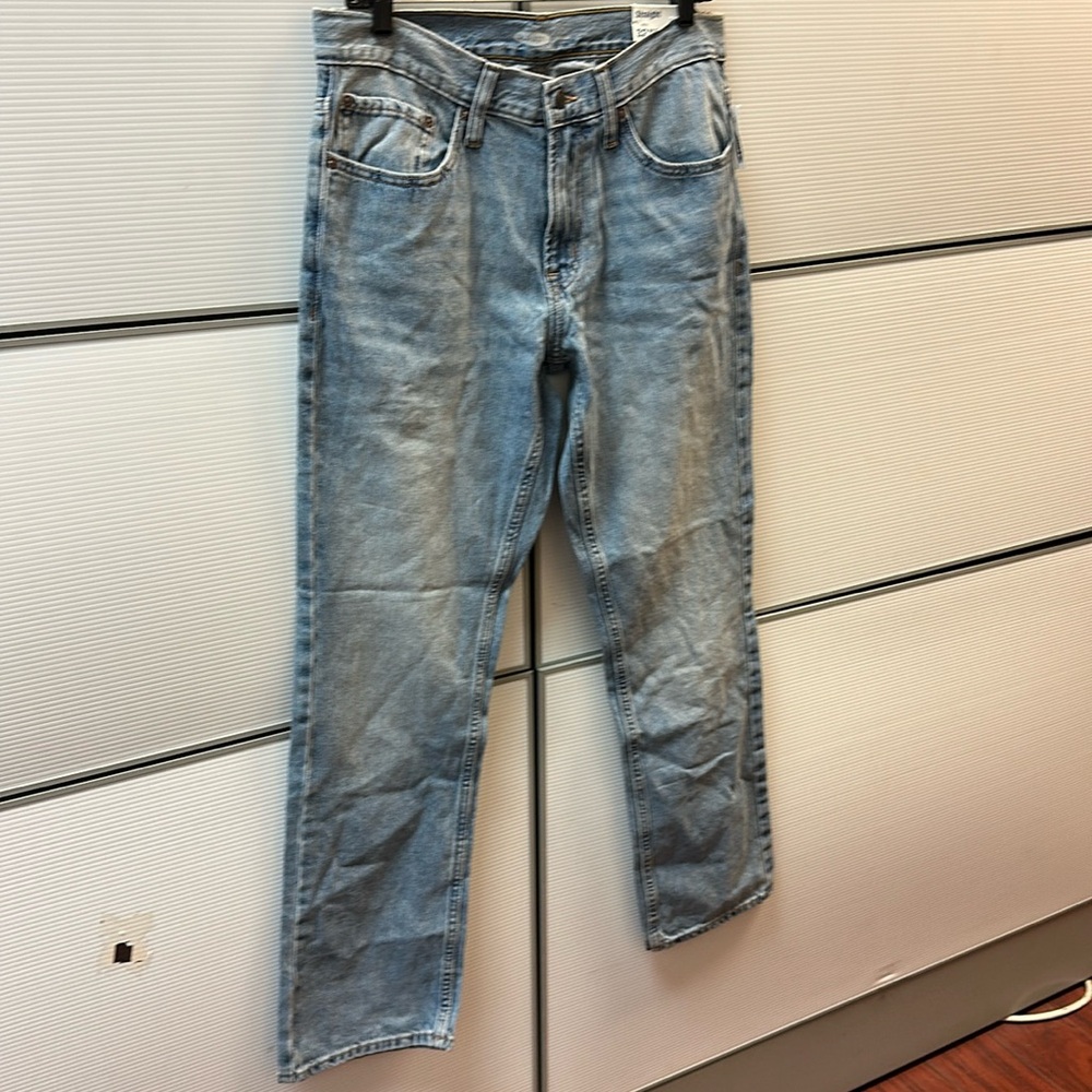 Old navy straight 32*32 NWT jeans